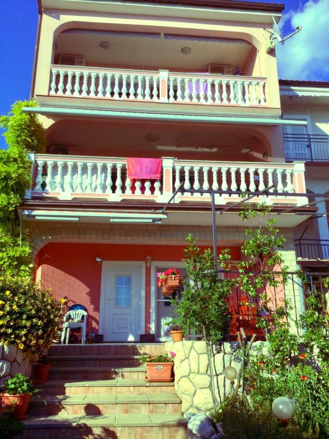 Apartment Jelena Crikvenica Exterior foto